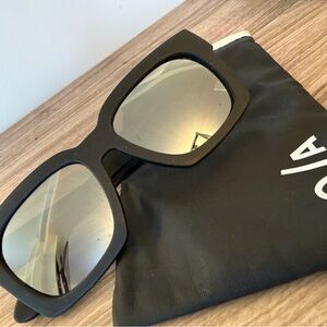 Quay Australia Black Square Oversized Sunglasses with Mirrored Lenses